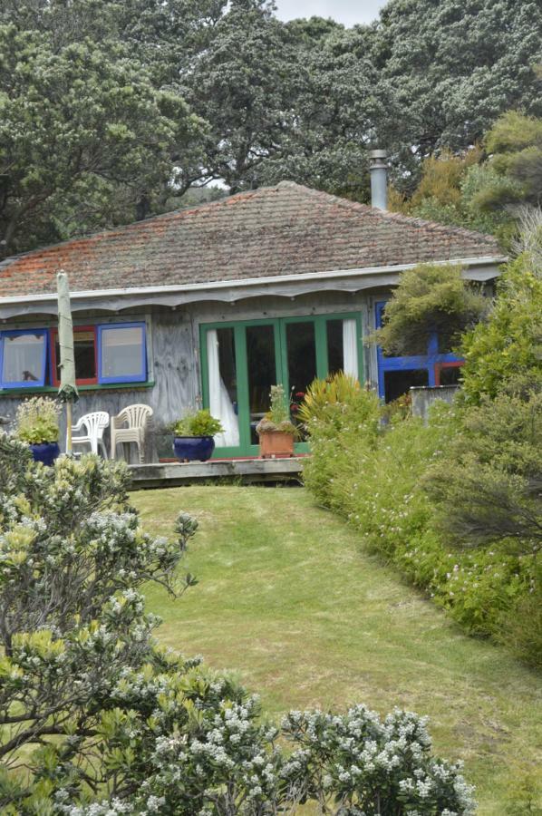 Bethells Beach Cottages Exterior foto